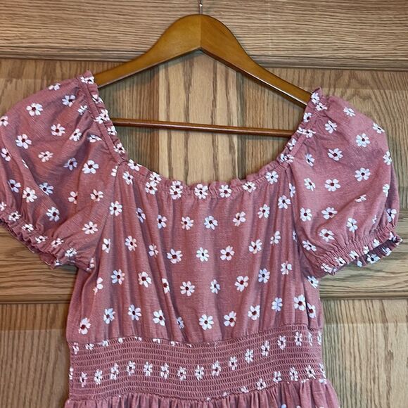 E & M Linen Blend Dress - Picture 11 of 13